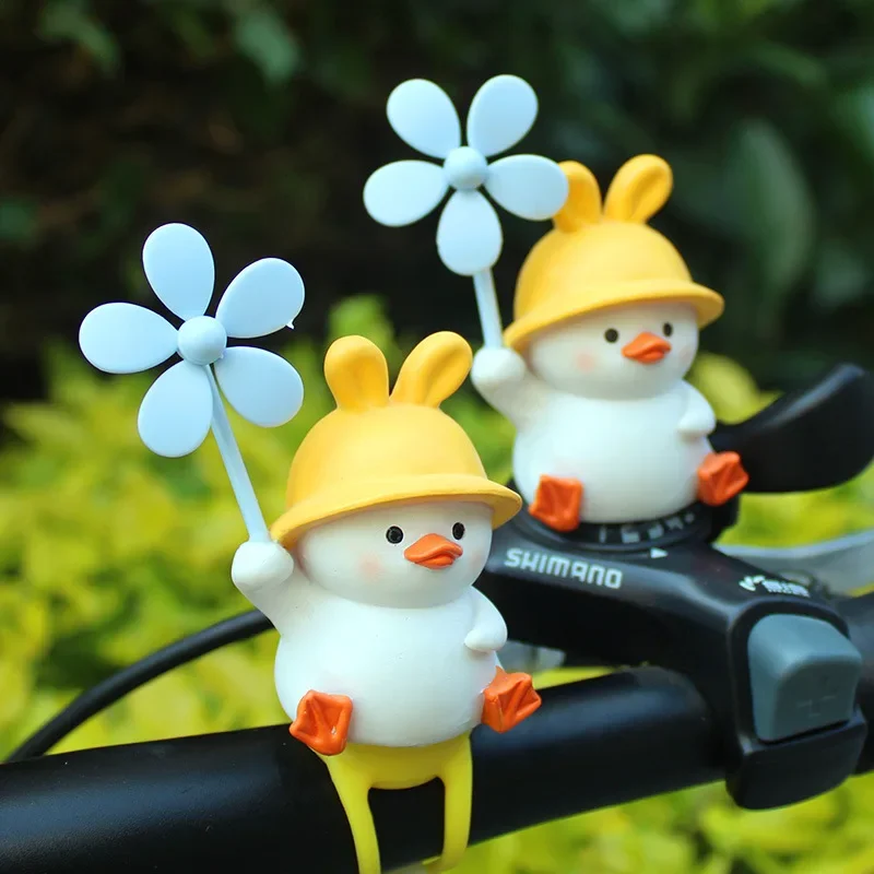 Creative Astronaut Duck Bike Decoration with Propeller MTB Motorbike Scooter Handlebar Decro Accessories Resin Kids Bike Toys