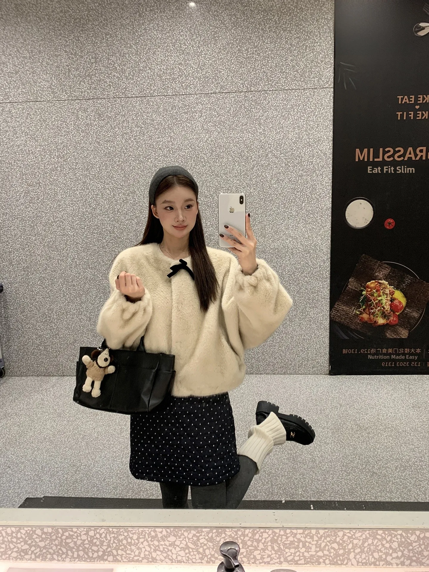 معطف فرو قصير نسائي أحمر على الطراز الكوري، إصدار جديد لخريف وشتاء، سترة قطنية دافئة بتصميم عصري للتنقل اليومي مع عقدة فراشة #2