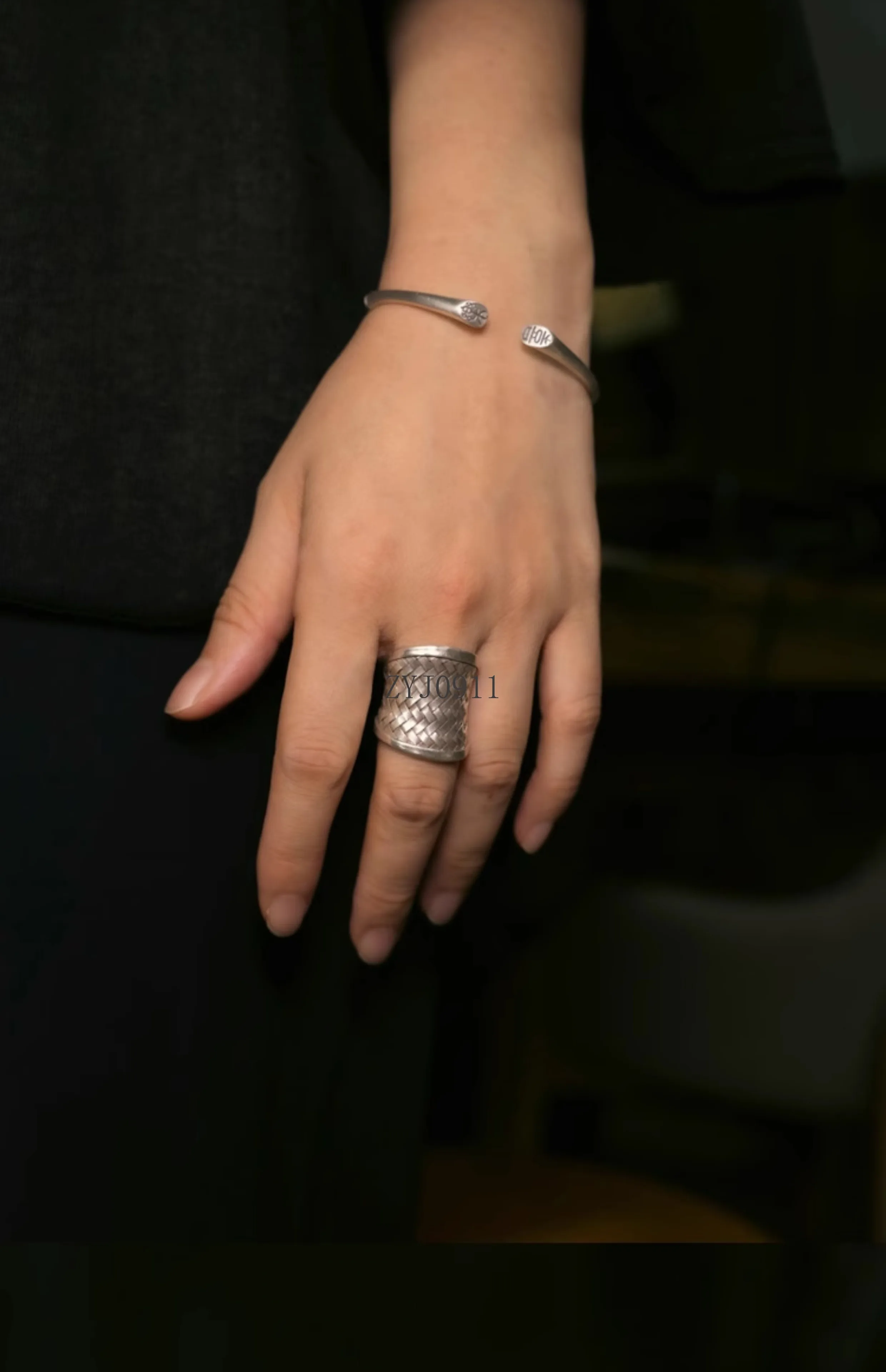 Hand-woven silver jewelry ring women's personalized retro trendy and exaggerated ring boys' hand jewelry