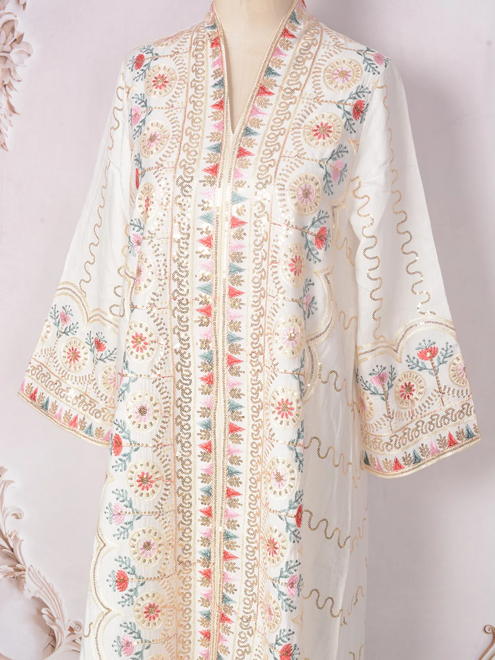 Ramadan Eid Regular-Fit Moroccan Kaftan Dress Women Abaya-Sequins & Thread Embroidery, V Neck. Evening Party Dubai Muslim Dress