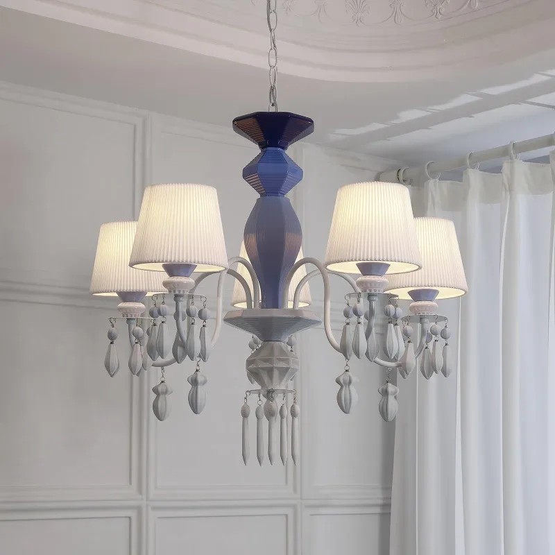 โคมไฟระย้าสไตล์ฝรั่งเศสโบราณ สำหรับห้องนอน หรูหราแบบเรโทร โคมไฟห้องนั่งเล่น