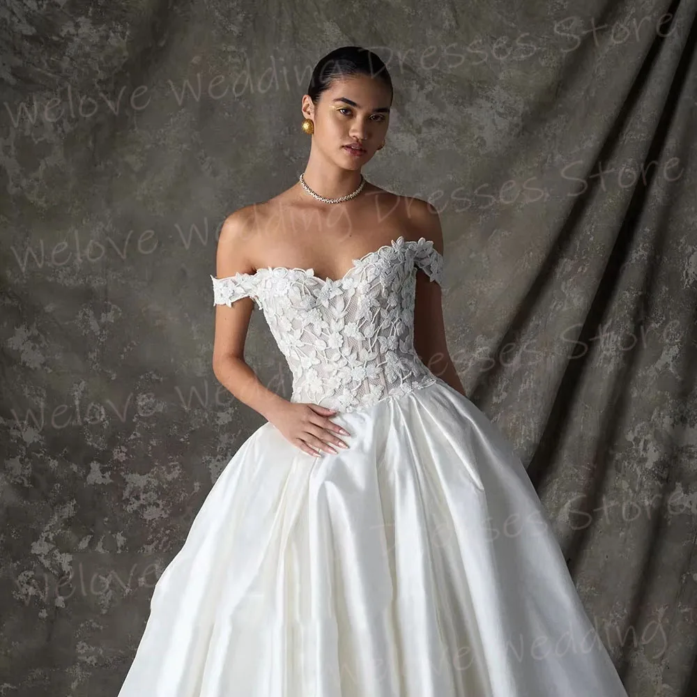 Abiti da sposa eleganti da donna A Line con spalle scoperte Applicazioni in pizzo Robe De Mariée Abiti da sposa in raso personalizzati Vestido De Novia