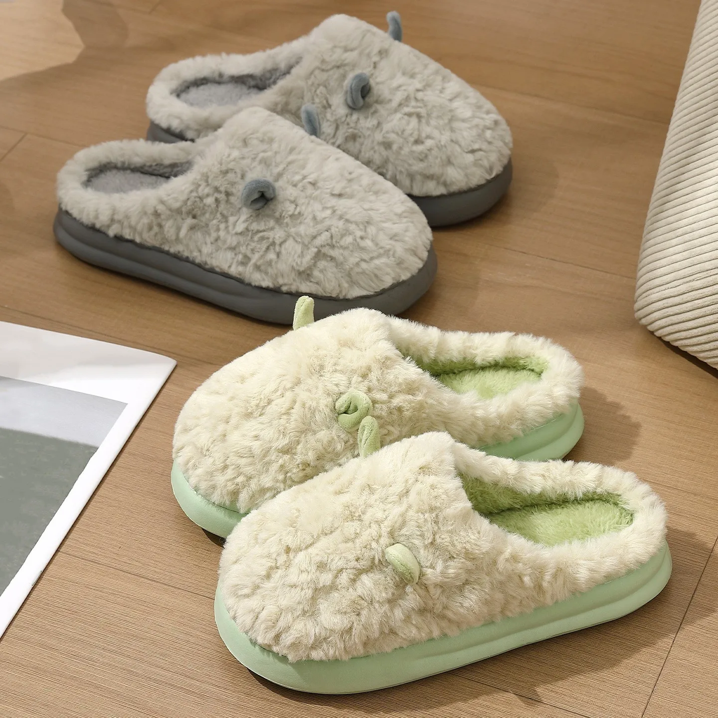 

Women's Winter Warm Slippers Soft Furry Cute Cartoon House Shoes Men Casual Flats Non-Slip Bedroom Thick Sole Plush Slipper