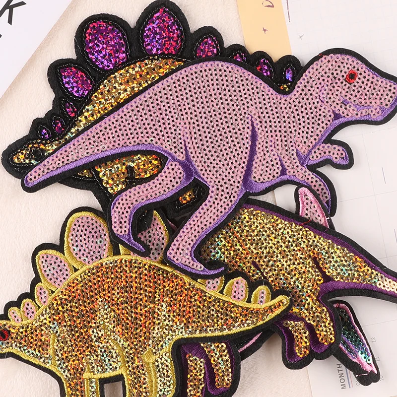 1PCS NEW Fashion Flash Sequin Iron On Patch Dinosaur Favors DIY Patches For Clothing Backpack Bag Decorative Badge