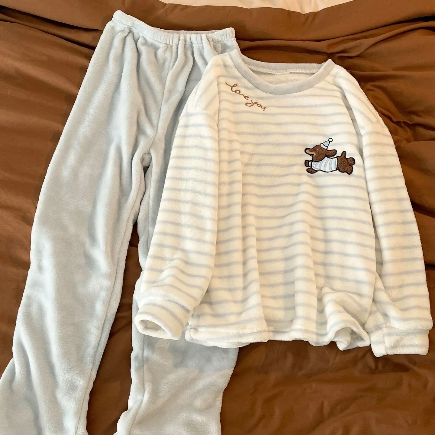 

Korean Stripe Dachshund Pajamas Set Women Kawaii Cute Christmas PJS 2026 Fluffy Warm Winter Sleepwear Y2K Flannel Baggy Homewear