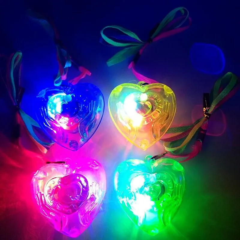 10/20pcs Star Heart LED Light Up Toys Necklace Pendant Kids Glow Gift Blinking Toy Carnival Party Favor Navidad Birthdays Deco