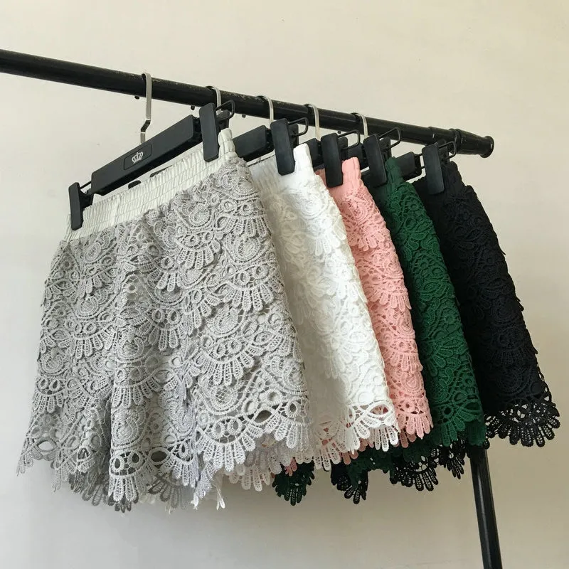 8 Colors Hollow Lace Shorts Women Hotpants Summer Black Shorts Feminino Women Short Beach Elastic High Waist Sexy Shorts Re2425