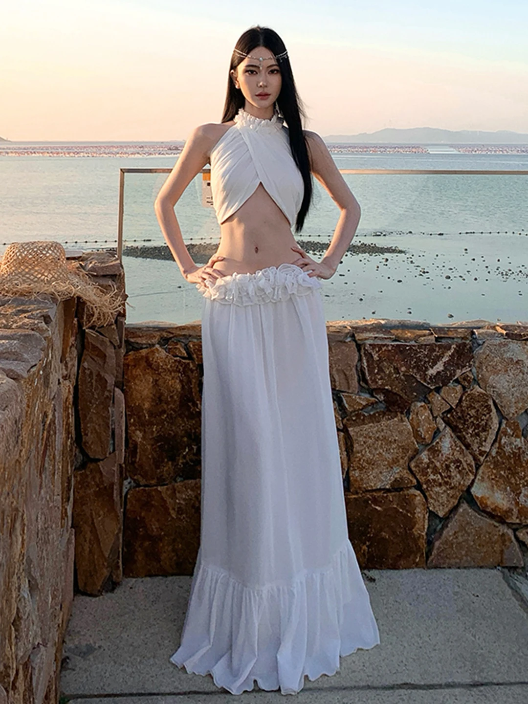 

Комплект для пляжного отдыха: удобный топ и юбка-шорты из двух частей для весеннего досуга