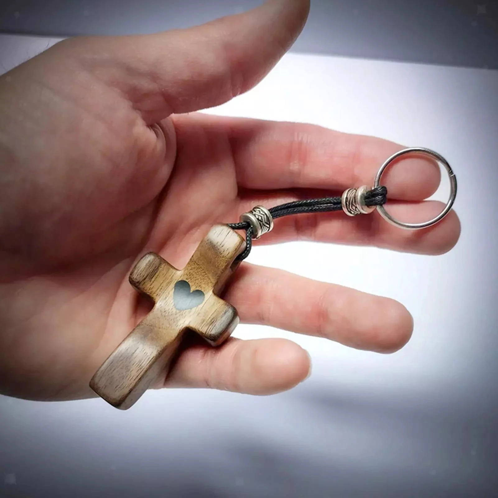 Easter Cross Pendant Keychains Creative Hanging Chain Fashion Keychain for Bag Hanging Decoration Pocket Small Cross Gift