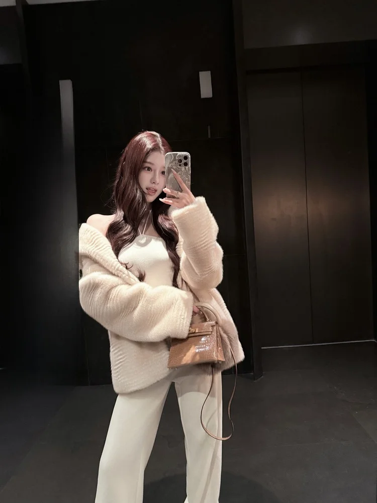 

Корейское зимнее пальто из искусственного меха с утеплением, с окрашенным воротником, женская верхняя одежда, свободный крой, длинный рукав