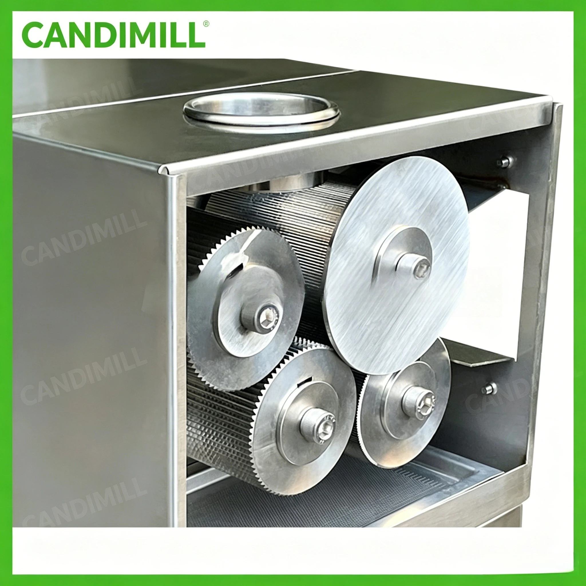 Commercial Shop Use 4 Roller Sugarcane Extractor Electric Sugar Cane Crushing Press Juicing Processing Equipment