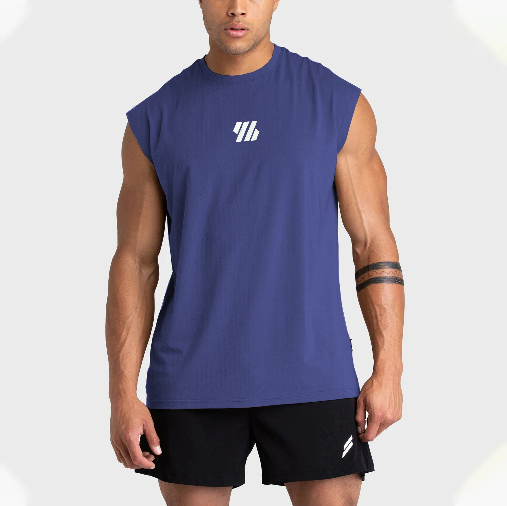 Men Tank Top Sleeveless Shirts Mesh Breathable Gym Shirt Men Muscle Tshirt Slim Fit Bodybuilding Tank Tee