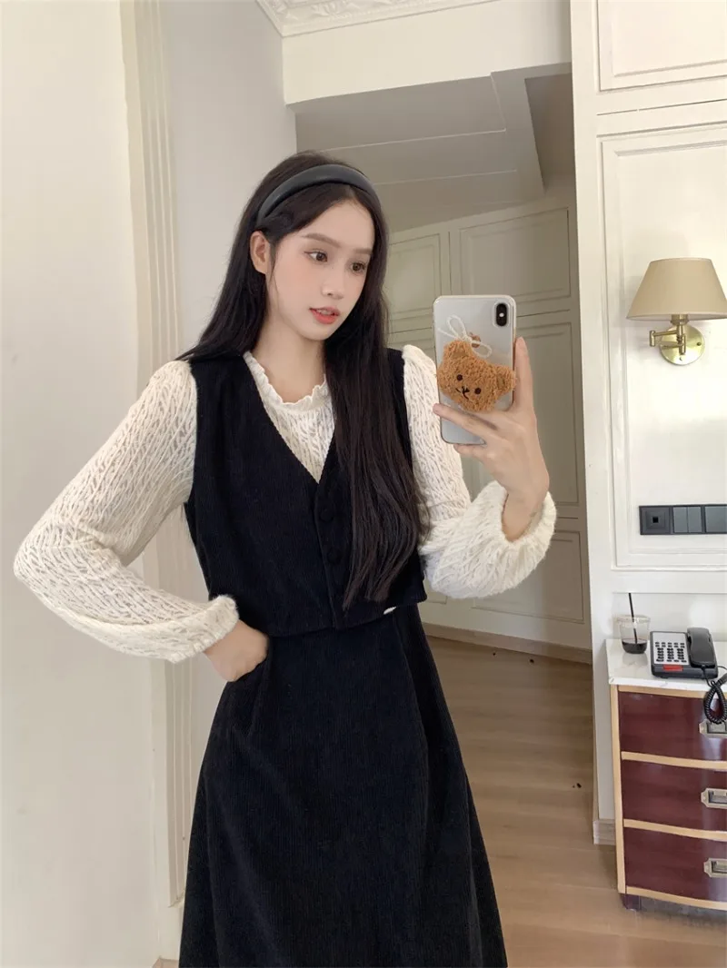 MiiiiX French Style Fake Two-piece Corduroy Long Dress 2024 Autumn Long-Sleeved Lace Splicing Contrast Loose Waist Women Clothes