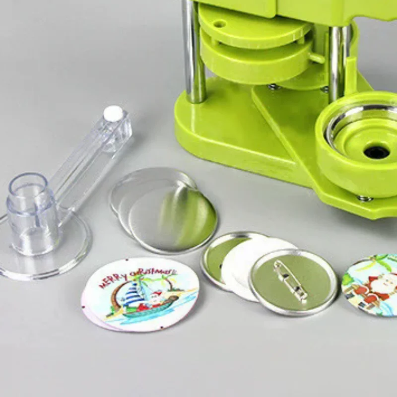 

Машина для изготовления значков 58 мм, набор для самостоятельного изготовления значков, пресс для значков с 100 комплектующими и круглым резаком