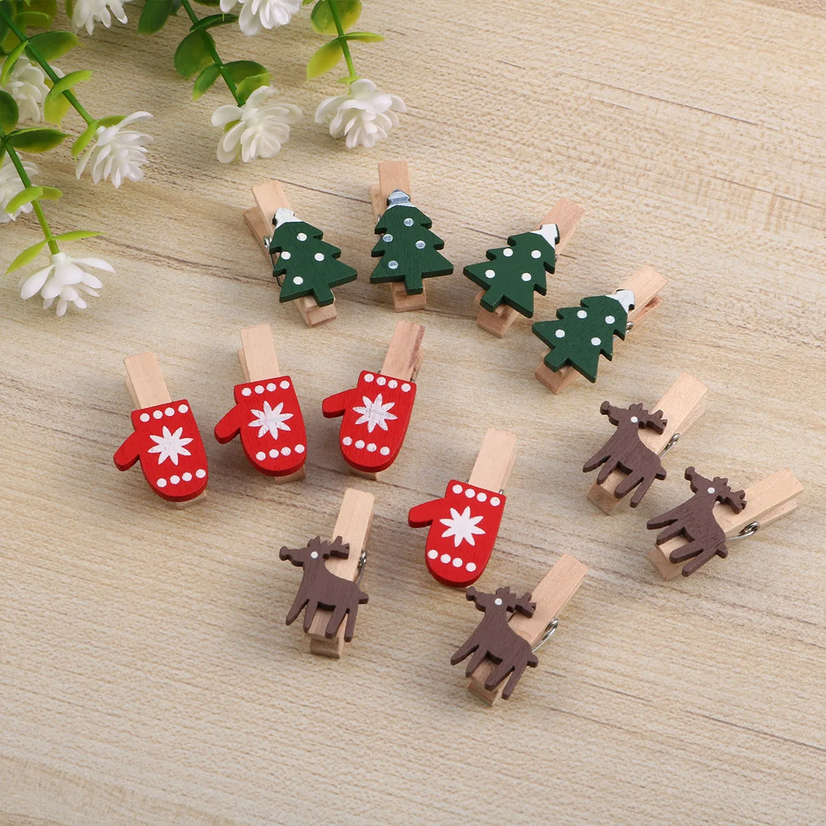

30pcs Christmas Series Wooden Clips Mini Santa Theme Craft Clothespins For Photo Display Decoration Party Hanging Collage Card