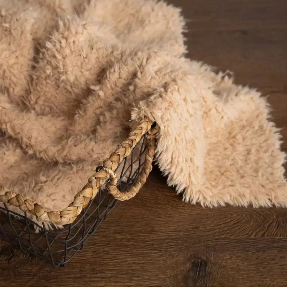 بطانية دعامة للتصوير الفوتوغرافي لحديثي الولادة من الفرو الصناعي الناعم من القطيفة باللون الأبيض والبيج والبني وسادة حصيرة مثالية لسلال السرير والكراسي