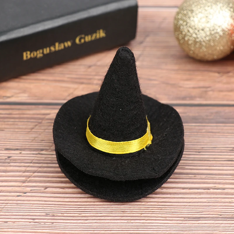 

2Pcs Miniature Felt Hats 1:12 Scale-Dollhouse HalloweenDecor with Bendable Brim,HalloweenScene Accessories for MiniatureDisplays