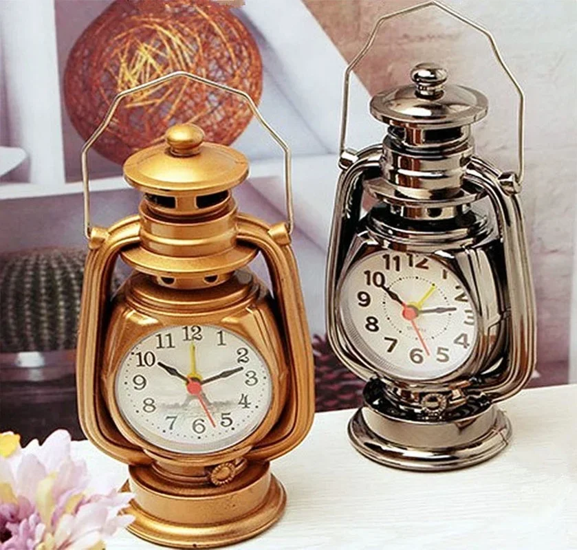 Vintage Alarm Clock Retro Oil Lamp Alarm Clock Watch Table Kerosene Light Clock Living Room Decor Articles Office Craft Ornament