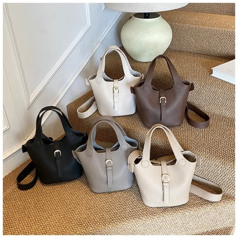 

Luxury Compact Designer Diaper Bag For Women Fashionable Large Capacity Tote Elegant Leather Crossbody Shoulder Bag Chic