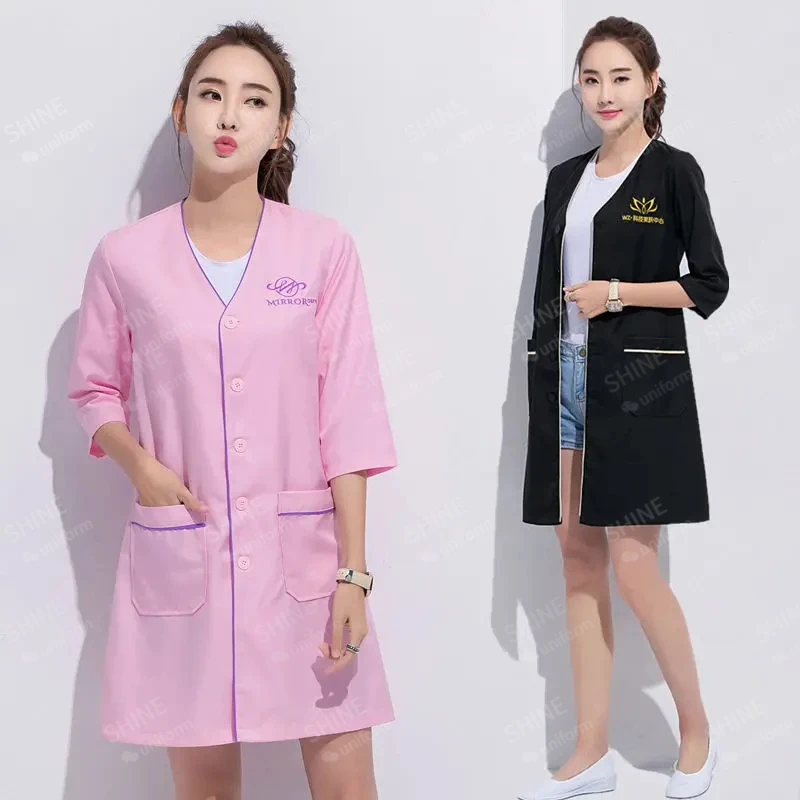 estetista uniforme di bellezza Logo personalizzatoGestione della pelle abiti da lavoro uniforme spa camice da laboratorio bianco a maniche corte Salone Scrub logo donna