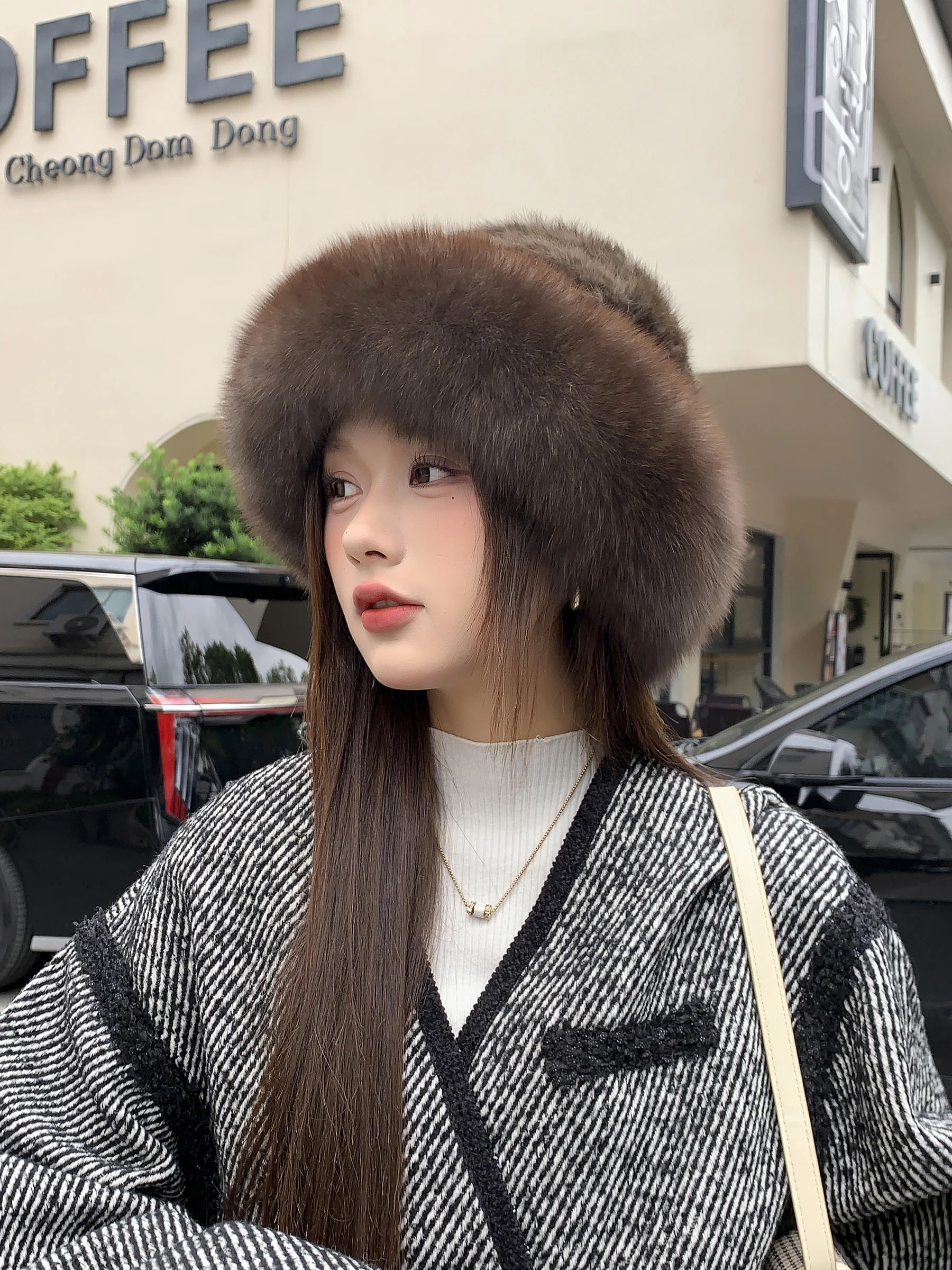 gorro-de-princesa-de-piel-de-conejo-gruesa-para-mujer-gorro-de-pescador-de-ala-ancha-calido-para-el-invierno-con-proteccion-para-las-orejas-moderno-y-versatil-imitacion-de-piel-de-conejo