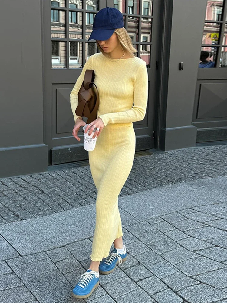 Knit Top Skirt Sets Women O-neck Slim Long Sleeve Pullover Tops Hip Package Skirts 2024 Autumn Female Elegant Yellow Lady Outfit