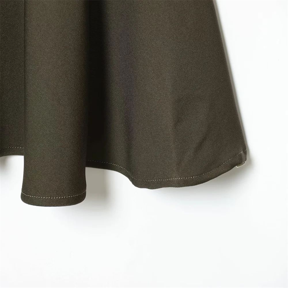 Outono nova moda feminina vestido curto com ombreiras e decoração em camadas