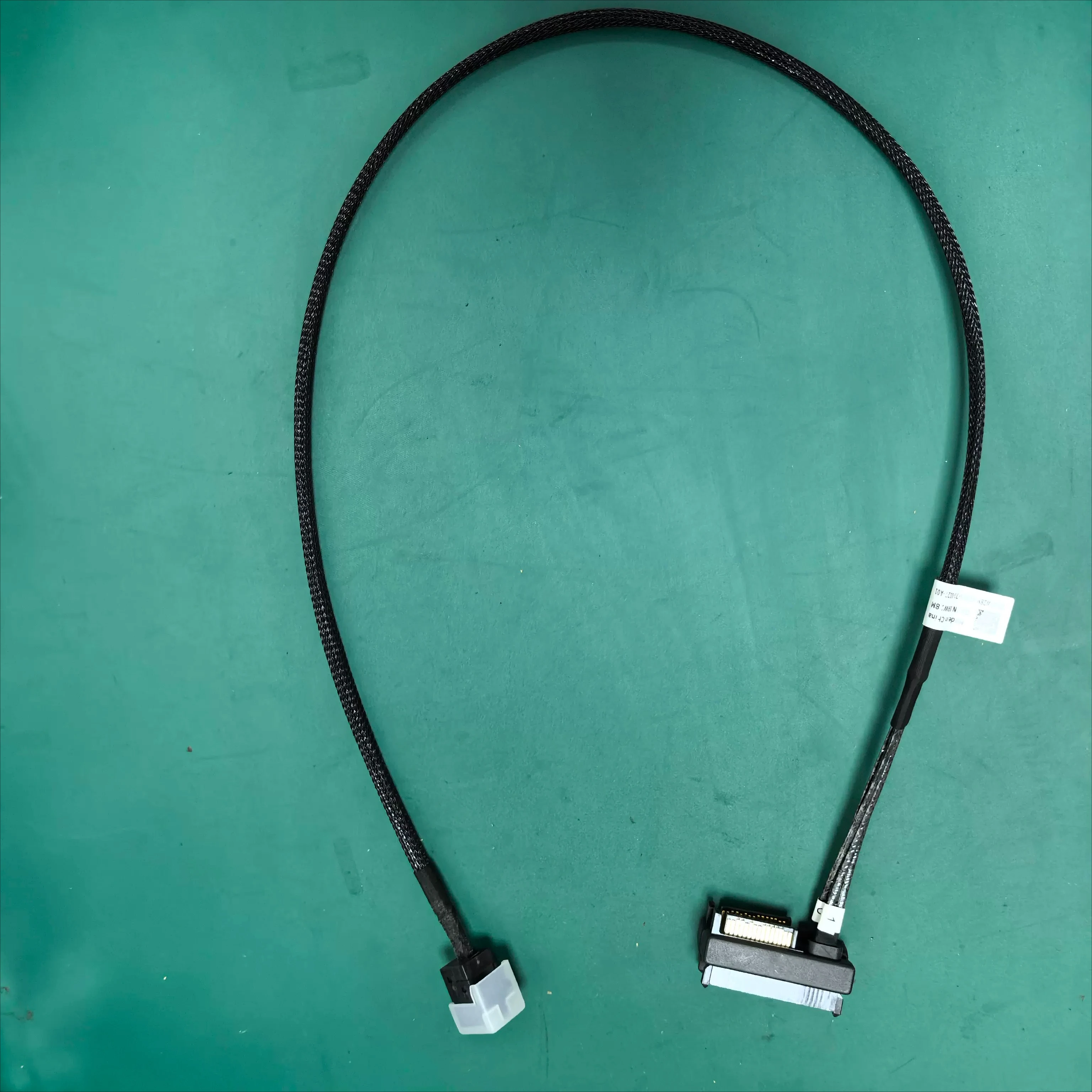 Brand New SFF8643 to SFF8680 Optical Bay HDD RAID Cable for Dell Precision T5820 T7820 Workstation 9W28M 09W28M