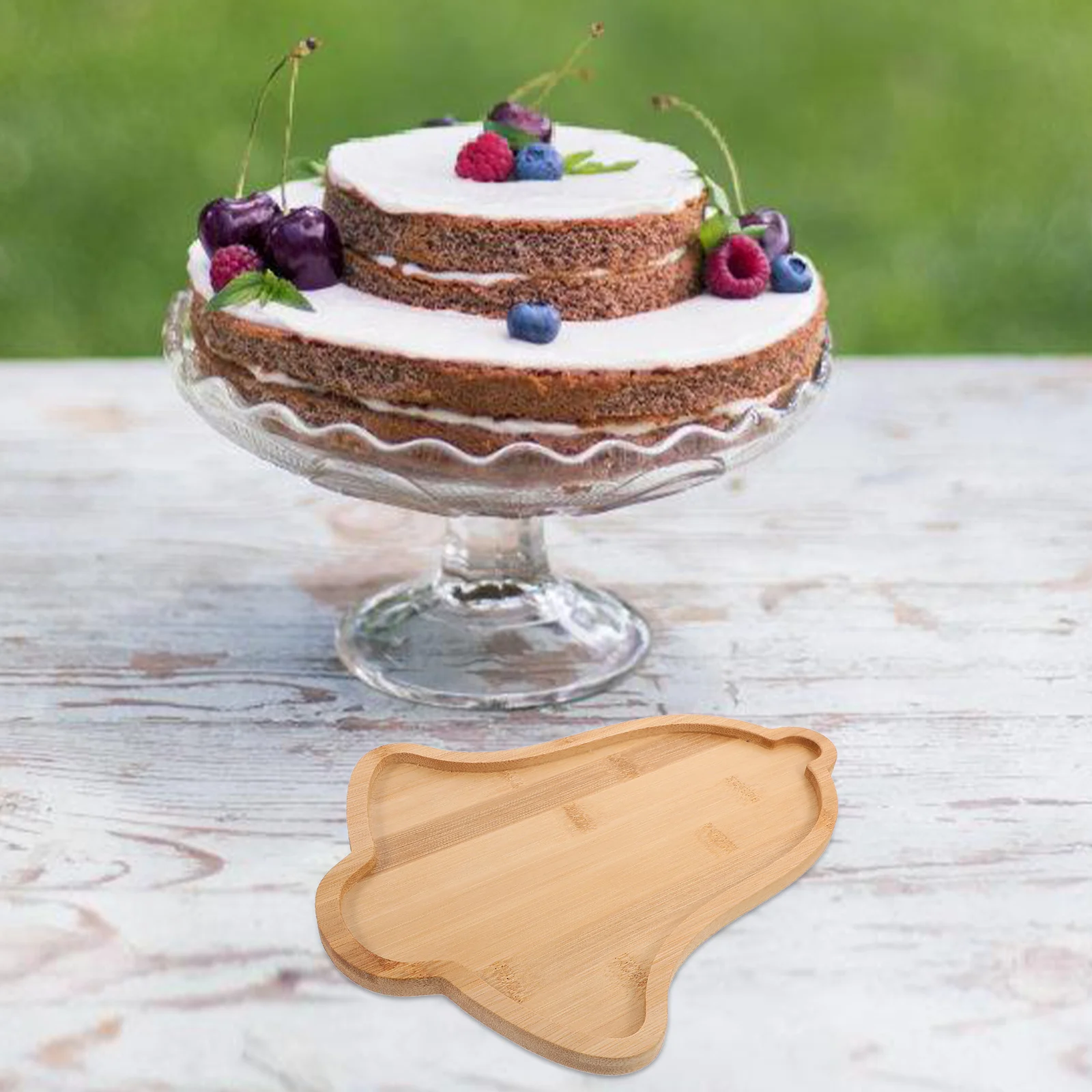 

Bamboo Christmas Bell Shape Plate Nuts Display Tray Snack Bowl Food Serving Dish for Holiday Tableware Serving Platter Tray