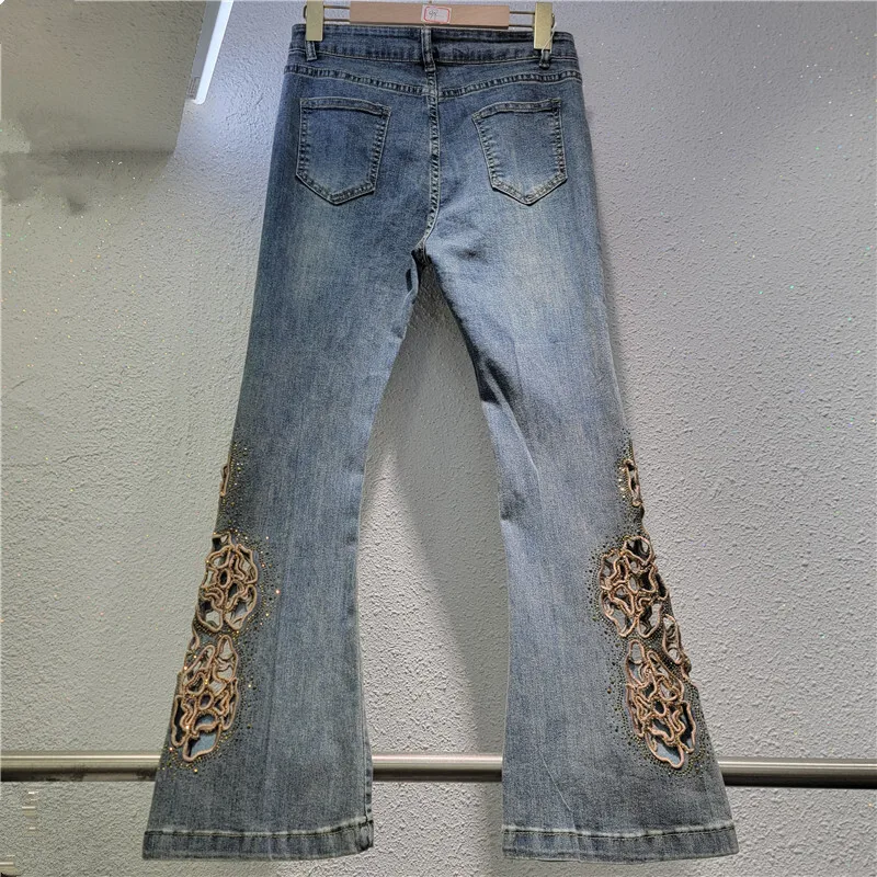 [zoci] Autumn New Floral Blossoms, Gold Plated Hot Diamond Flowers, Hollow Out Micro La Elastic Denim Pants