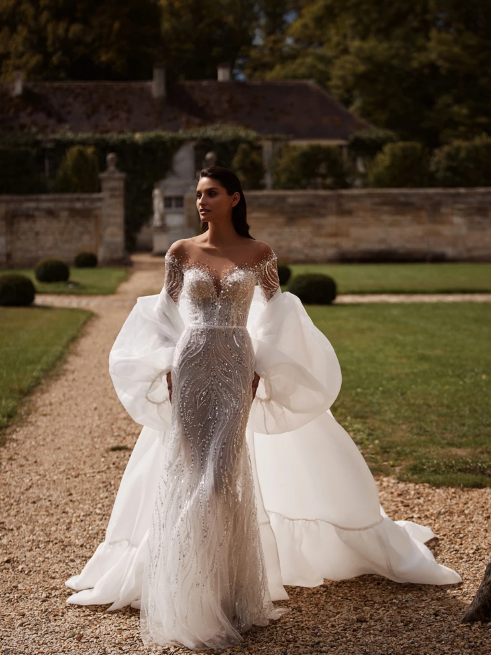 Eenvoudige O-hals Lange Mouw Bruid Gewaad Sprankelende Pailletten Parels Bruidsjurk Elegante Rechte Lange Trouwjurk Robe De Mariée