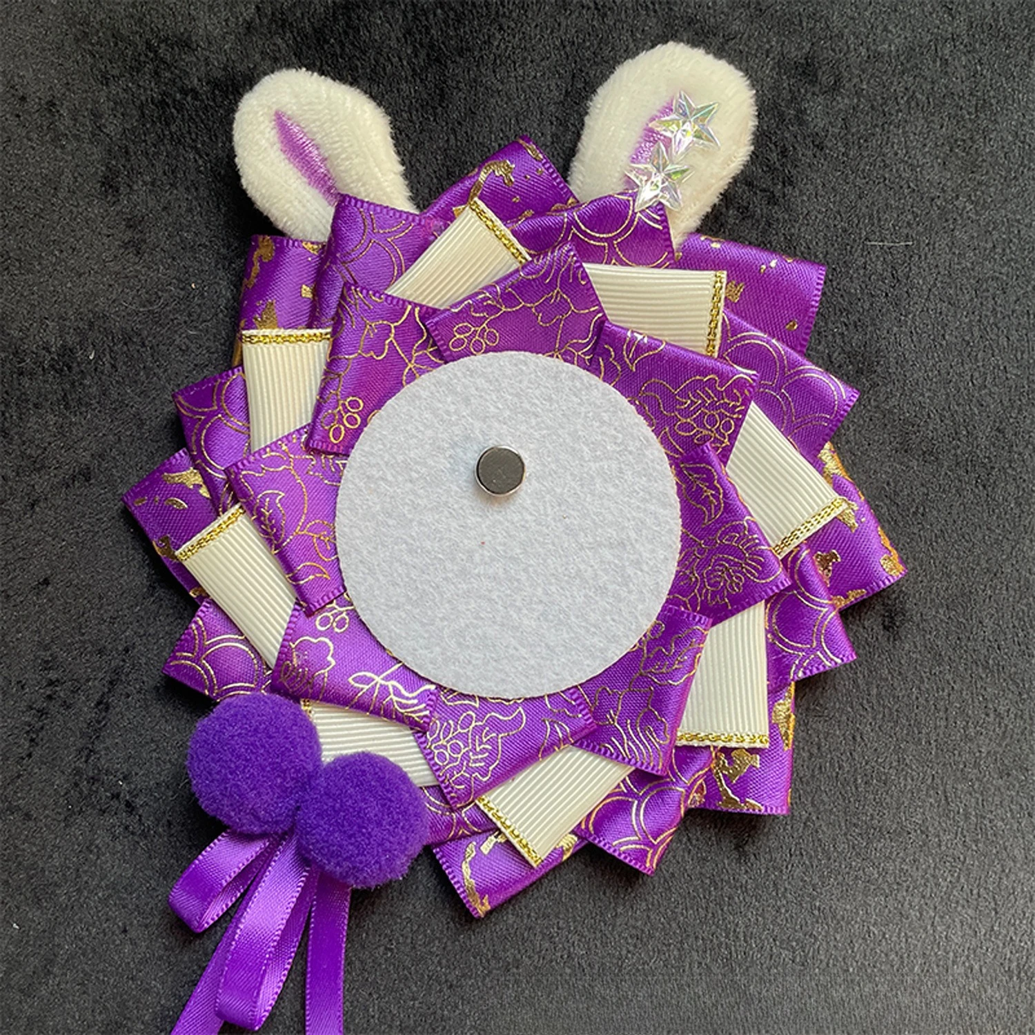 Premium Adorable Rabbit Ear Decoration Badge Brooch Rosette Display Tray Base for Ita Bags Can Badge Protective Accessory