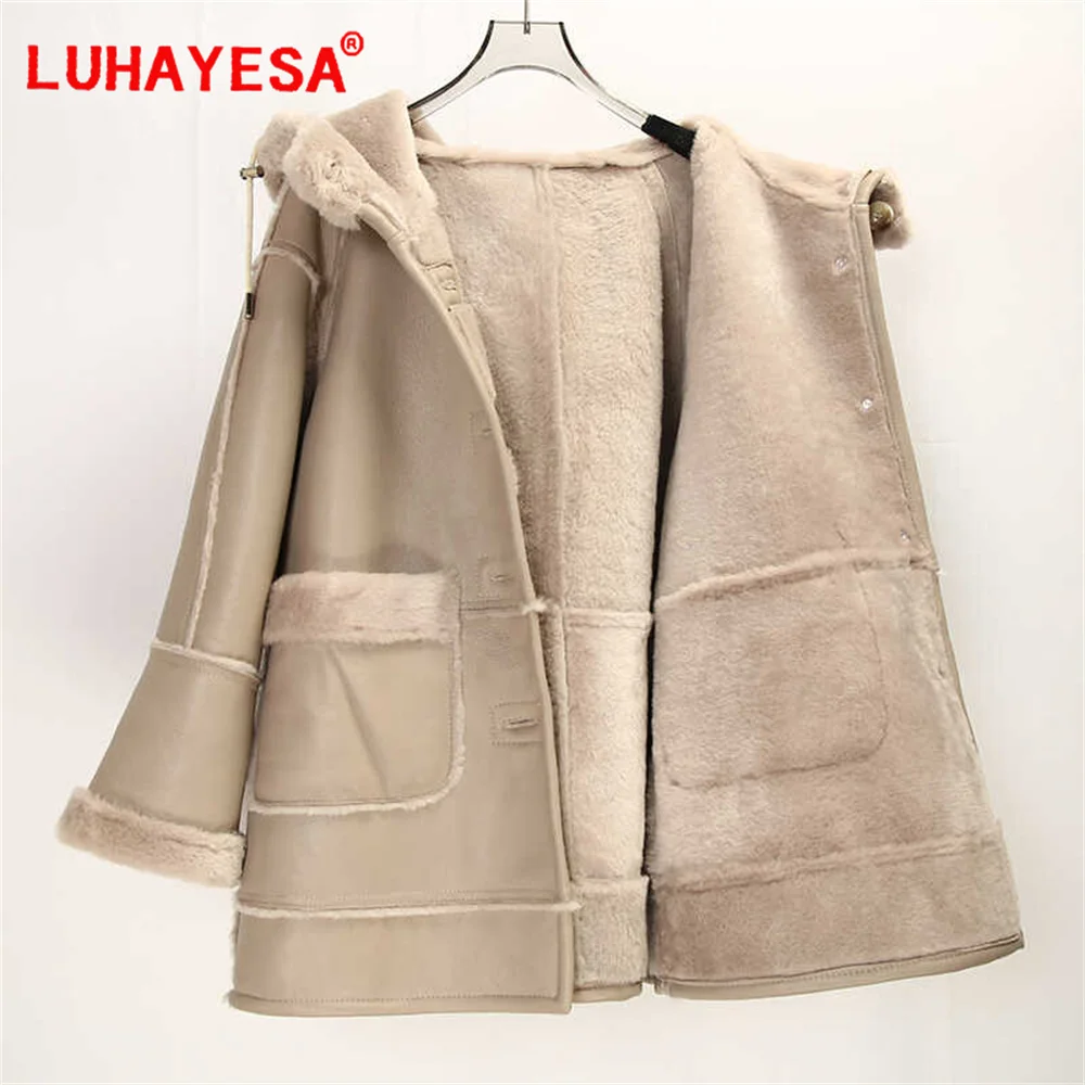 2024 Top Quality Australia Merino Sheepskin Fur Coat Women Winter Casual Hooded Medium Long Khaki Real Fur Outerwear