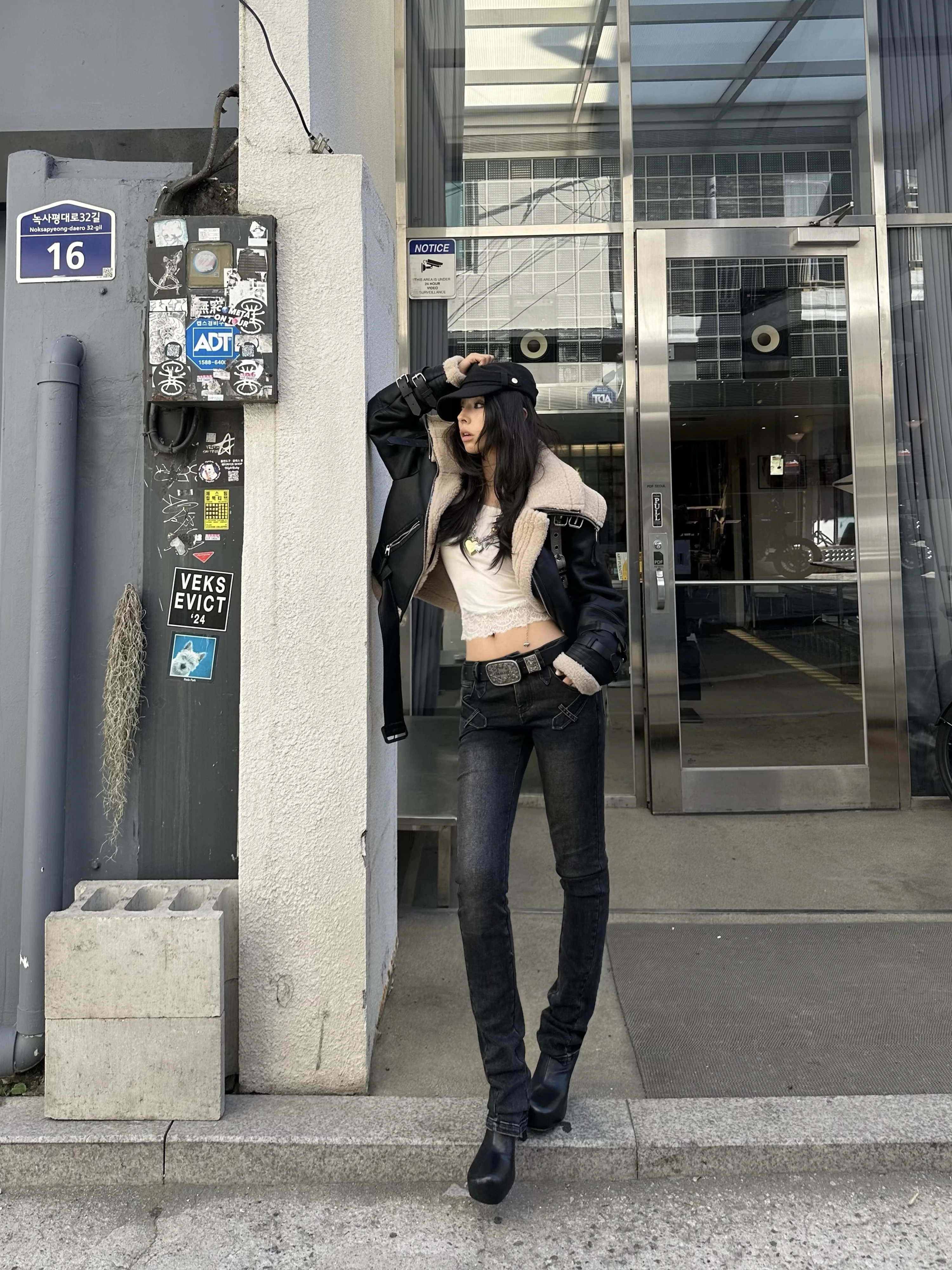 Black Leather And Fur Jacket WARDEN  Thickened Warm Stand Collar Zipper Decorated Women's Short Coat Warm Style Long Sleeve