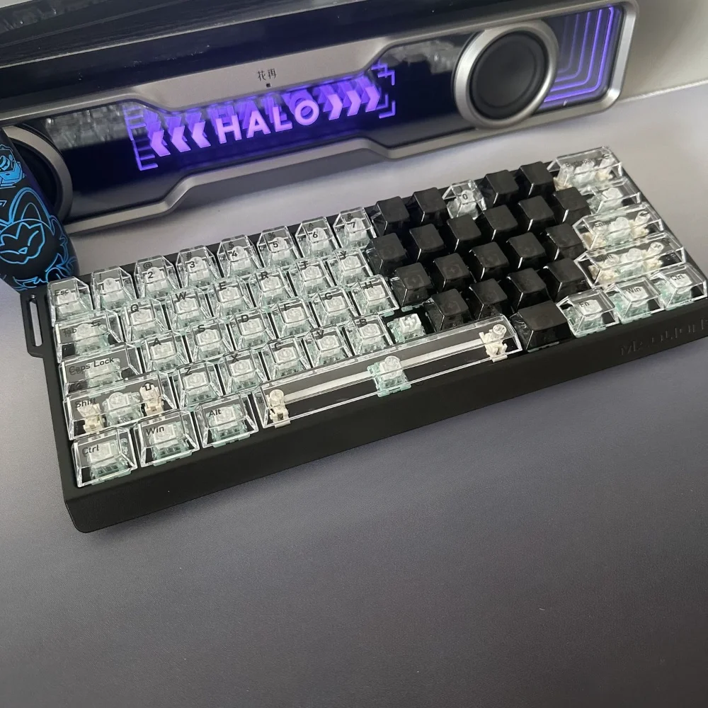 White Transparent Keycap PC 136 Key Cherry Keyboard Keychain Compatible with 61/75/87/104/108 Gaming Mechanical Keyboard