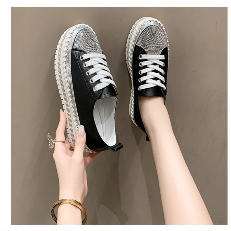 

2025 New Rhinestone Flat Bottom Platform Shoes Fashion Casual Shoes Women Loafers Designer Little White Shoes Zapatos De Mujer