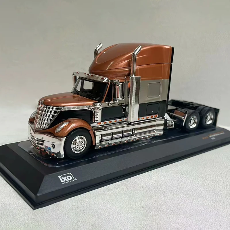 

IXO 1:43 Scale US 2010 Truck Trailer Alloy Car Model Diecast Toy Collectible Ornament Souvenir Toys Cars