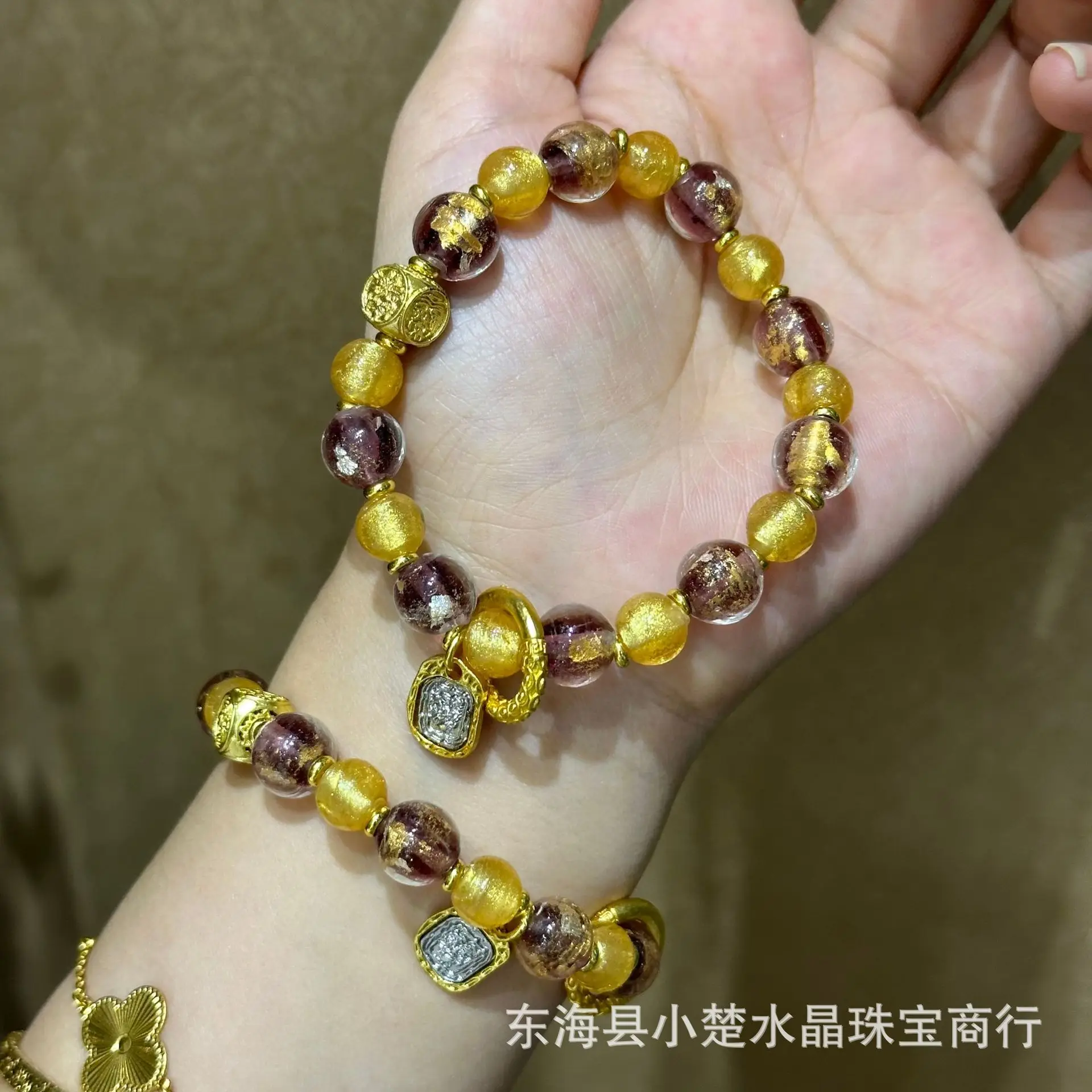 新しいパープルゴールドガラス箔ブレスレット、ザキラームペンダント付き、男性と女性のための幸運のハンドストリング