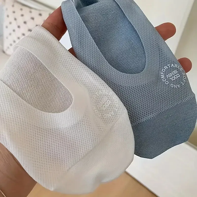 4 Pairs Breathable Mesh Women Invisible Socks Fashionable Dopamine Color Spring Summer Ultra-Thin Anti Slip Invisible Socks image 2