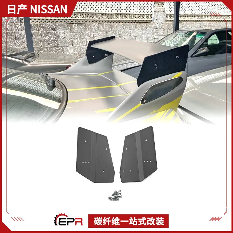 

Подходит для модификации Nissan R33 Skyline GTR, оригинальное заднее крыло, оснащен спойлером, обновленным до высокой ножной пластины.