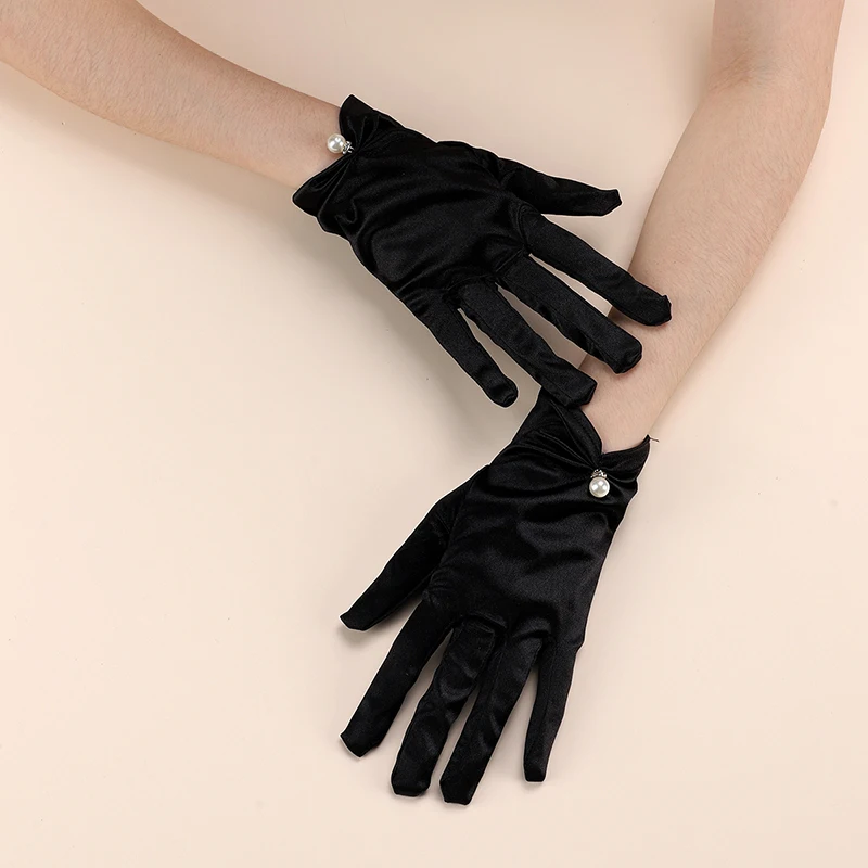 A pair of ElEGANT short bridal gloves suitable as accessories for women's weddings, festivals, and parties