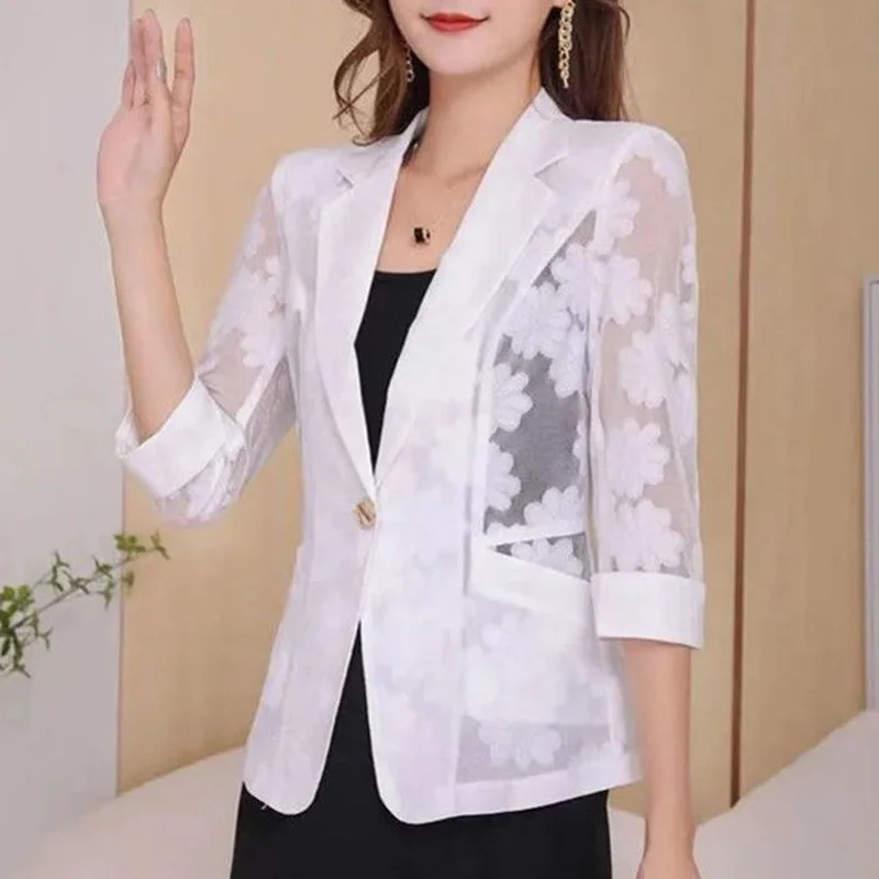 2024 New Summer Elegance Commuting High End Polo Collar Hollow Lace Jacquard Simple Solid Color Three Quarter Suit Coat