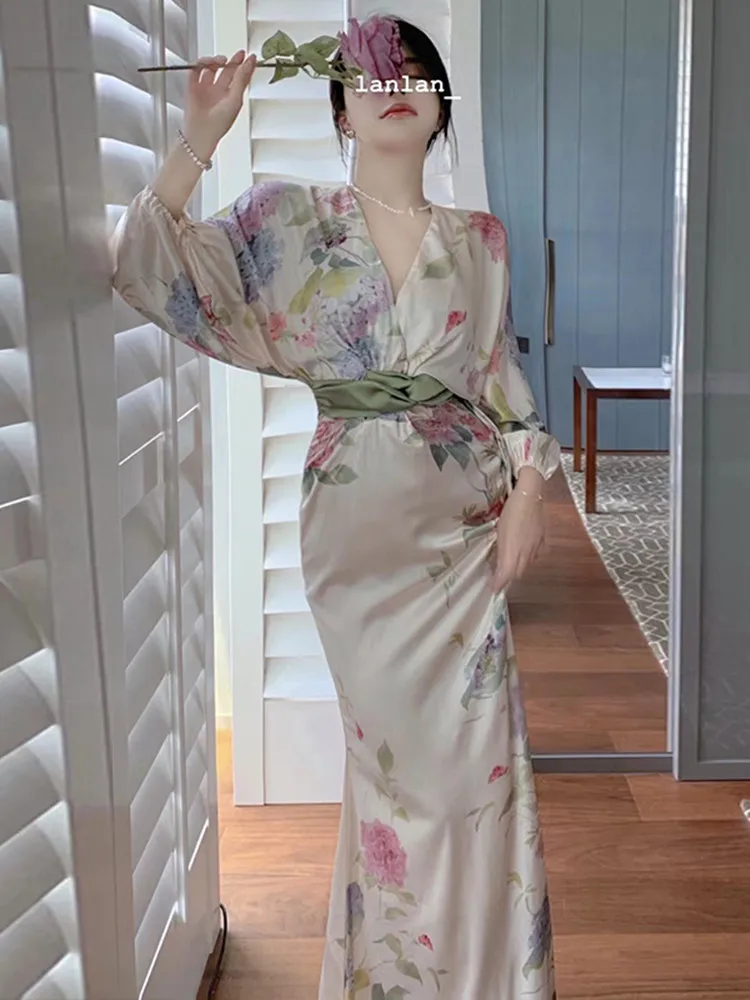 

New Chinese Style Wedding Women's Bride and Bridesmaid Flower Room Hanfu Morning Gowns High Sense Small Dress Oil Painting Long