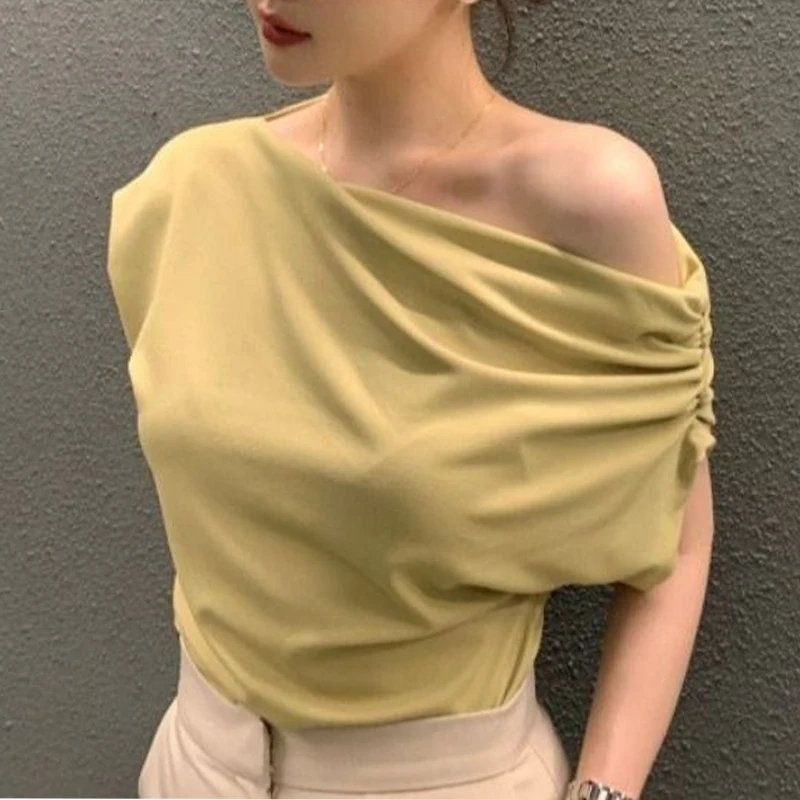 Summer New Off Shoulder Pleated Tops Tees Short Sleeve Solid Color Loose Youth Simplicity T Shirts Elegant Fashion Women Clothes