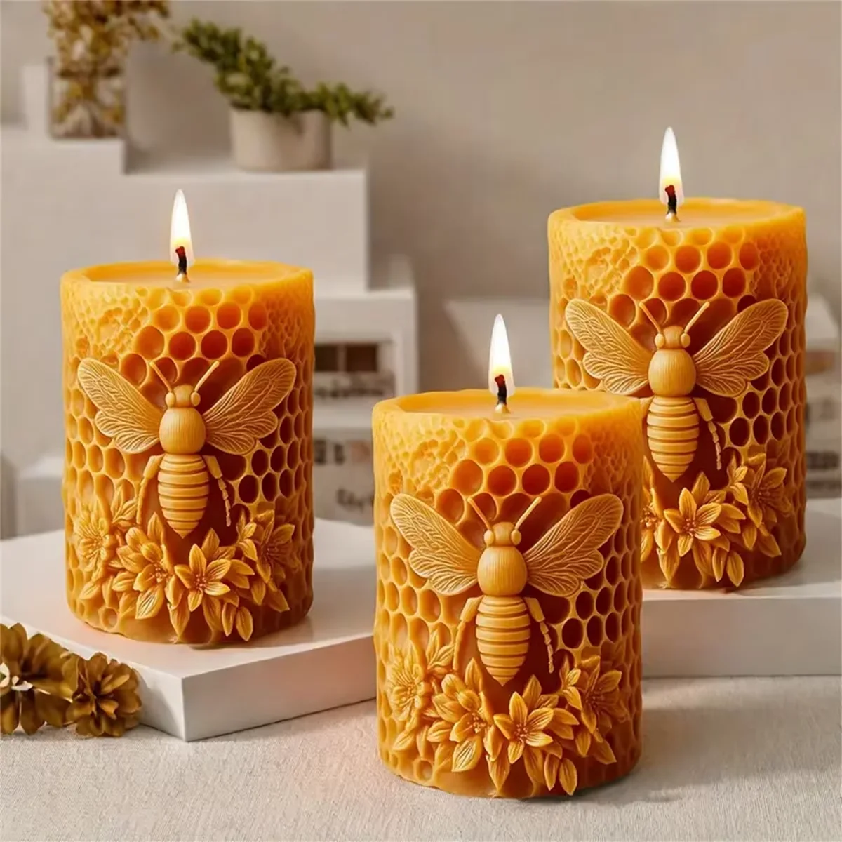 3D Honeycomb Pillar Candle Silicone Mold DIY Embossed Bee and Flower Honeycomb Cylinder Aromatherapy Candle Plaster Mold Decor