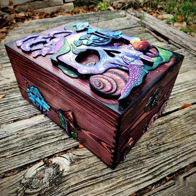 

Skeleton Head Nature Hidden Key Box Skull Key Keepsake Box Wooden Keepsake Memory Box Pine Wood Material Decorations Storage Box