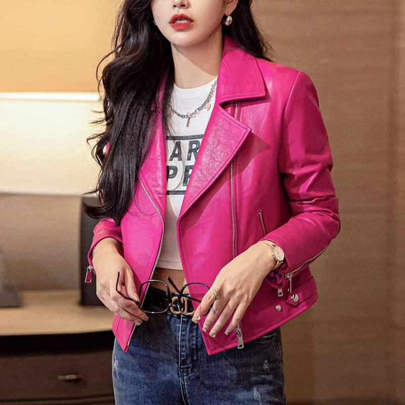 2025 nuove giacche corte in vera pelle rosa rossa per le donne moda streetwear primo strato giacche in pelle slim fit in pelle di pecora top