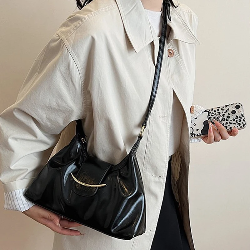 

Crossbody Bags for Women Fashion Design Large-capacity Underarm Shoulder Bag Female Handbag Purses Casual Shopper