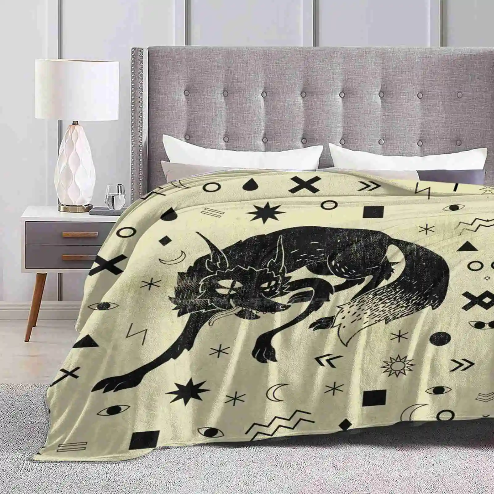 Wolf Latest Super Soft Warm Light Thin Blanket Wolf Black Monster Magic Fox Eyes