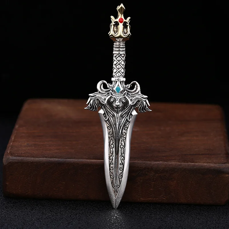 

Domineering Lion Sword Pendant Men Jewelry Vintage Ancient Style Lines Flower Necklace Male Choker Accessories